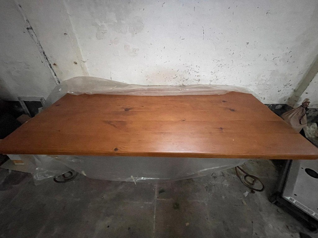 Tafel op siermetaal. 220x100 - zeer goede staat, Ophalen