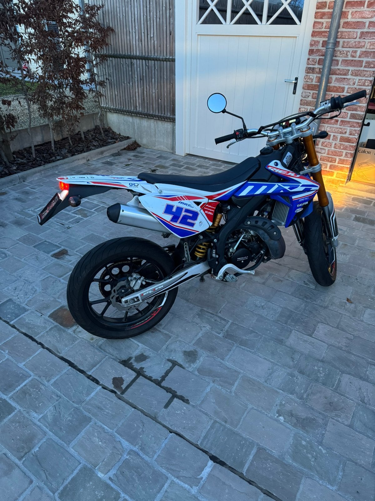 Rieju MRT 50 Pro SM – Supermoto – Zeer nette staat – 50cc 2T, Comme neuf, Enlèvement, 50 cm³