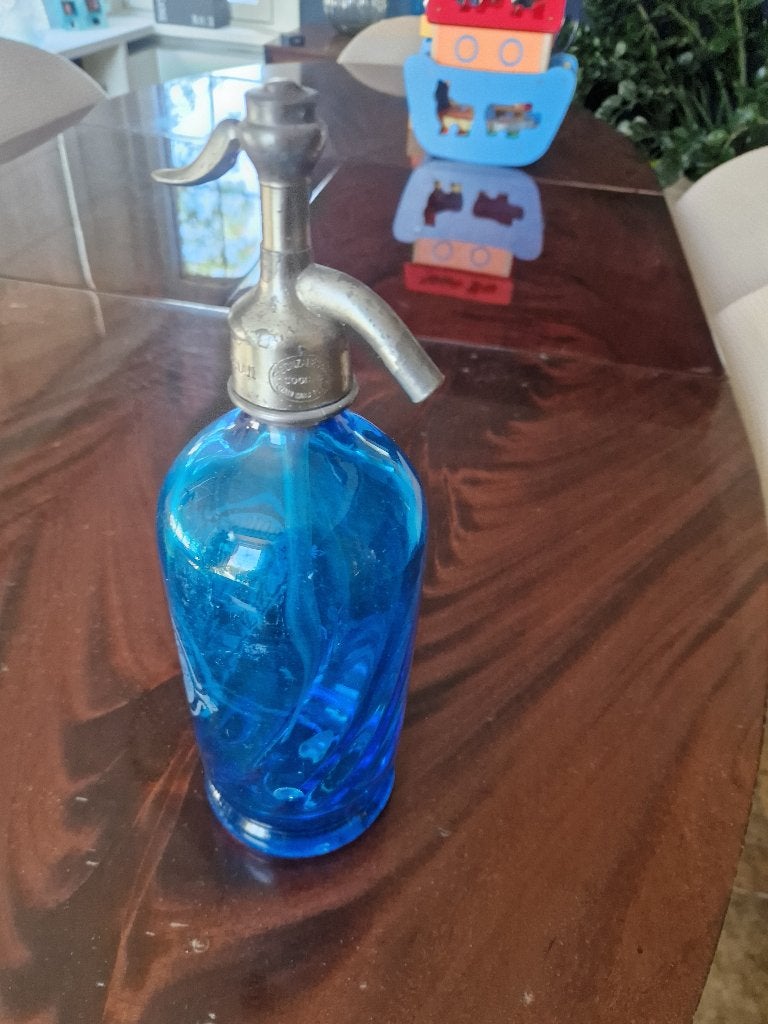 Oud recipient voor cognac, Ophalen