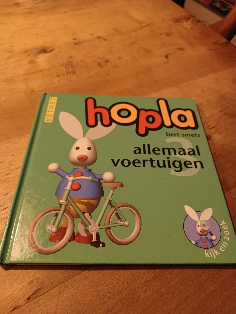 Boekje HOPLA, Ophalen of Verzenden