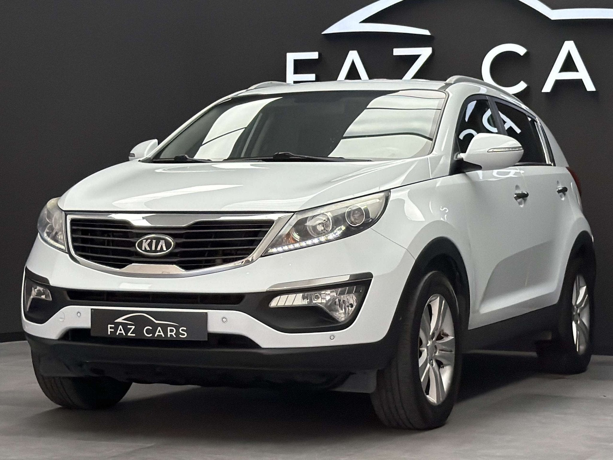 Kia Sportage 1.7 CRDi 2WD Fusion *CLIM + REGU + GPS + GARANT, Achat, 139 g/km, Entreprise, Noir
