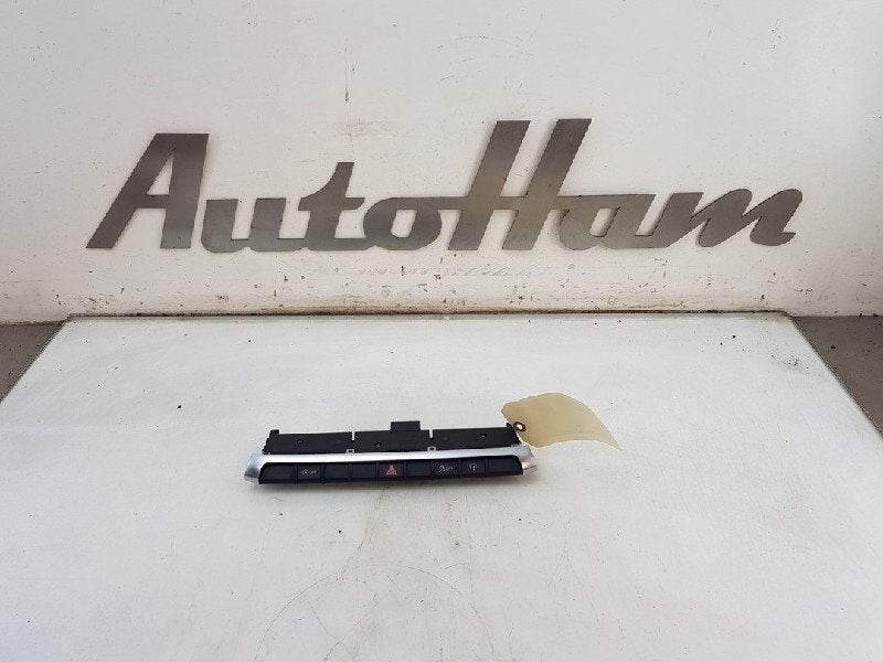 COMMUTATEUR DE FEUX DE DETRESSE A3 Sportback (8VA / 8VF), Utilisé, Audi