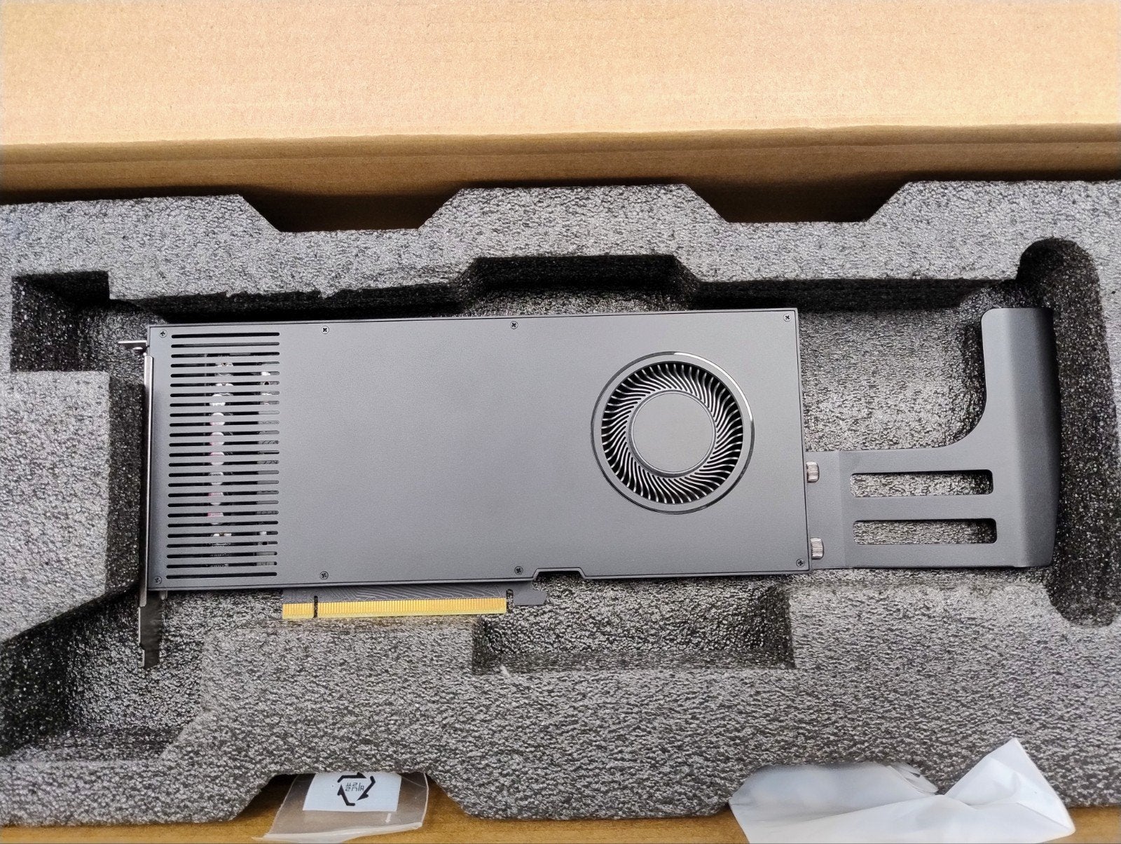 HP PG190 NVIDIA RTX A4000 16GB, Informatique & Logiciels, Cartes vidéo, Enlèvement ou Envoi, Nvidia