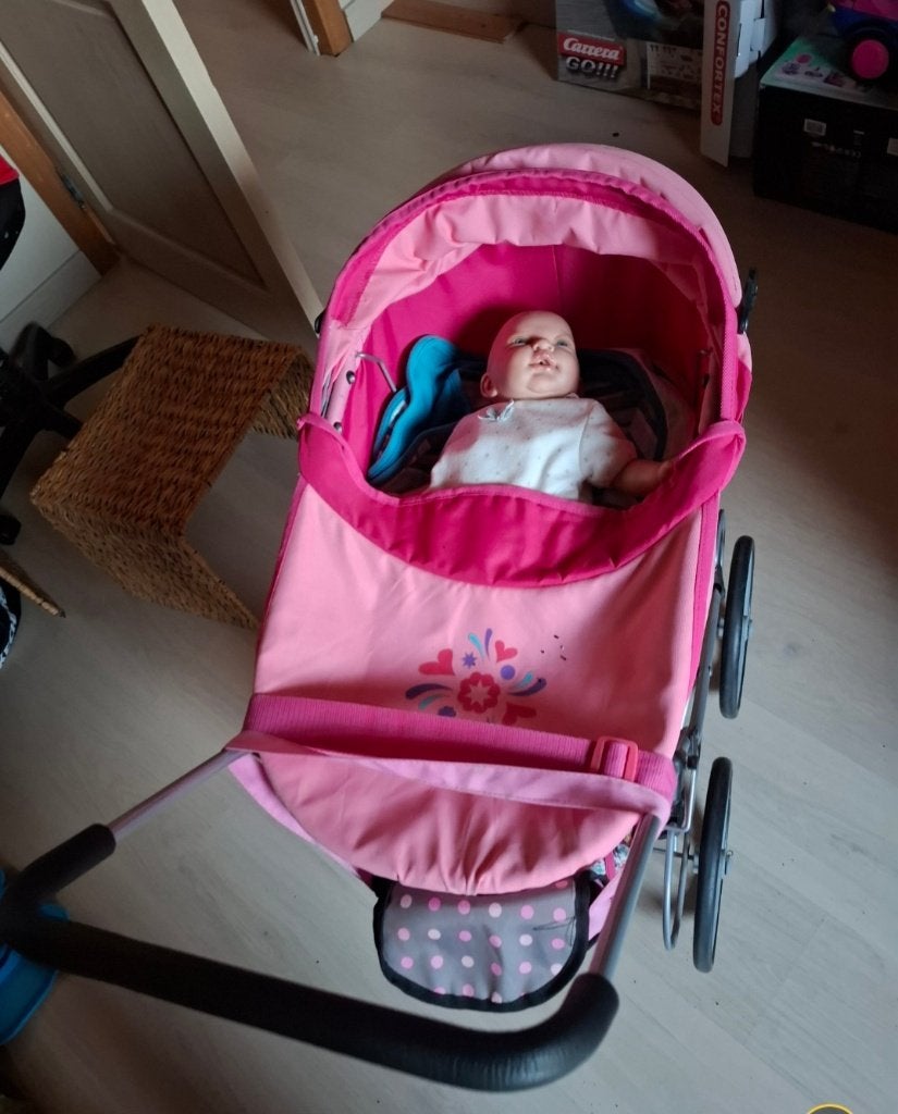Poppenwagen, Ophalen, Zo goed als nieuw