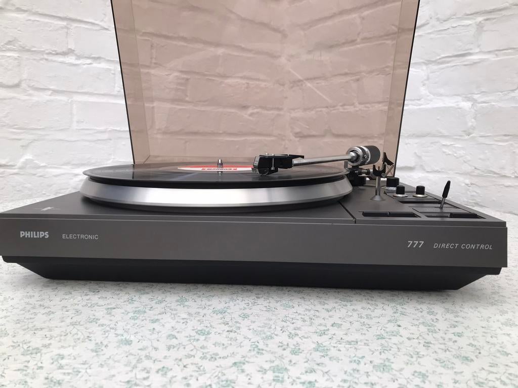 2 Philips platenspelers, Enlèvement, Utilisé, Philips