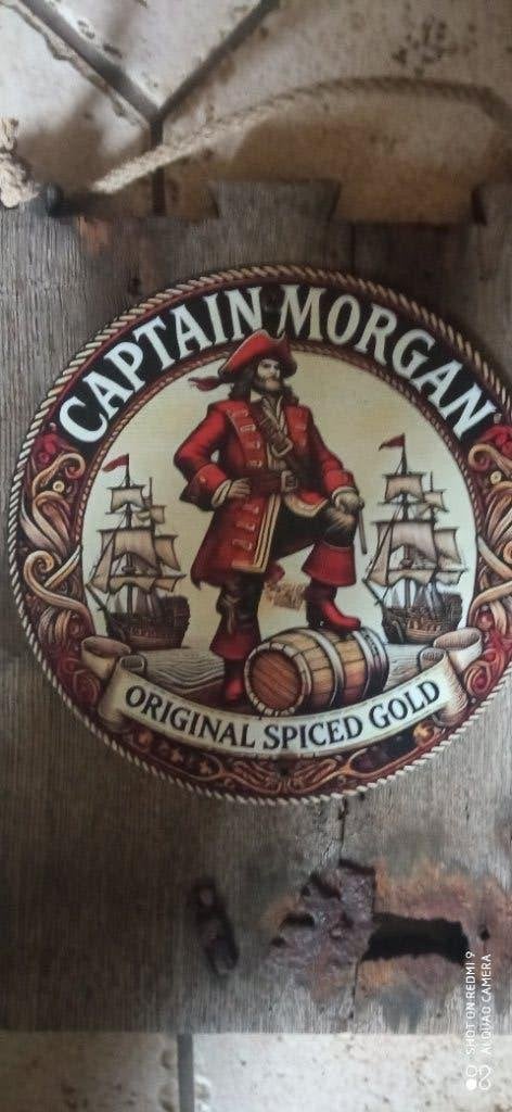 Plaque en bois Captain Morgan rhum non émaillée, Enlèvement ou Envoi, Comme neuf