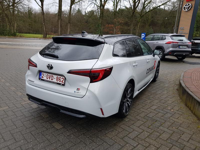 Toyota Corolla GR Sport 1.8HEV, Auto's, Automaat, Parkeersensor, Corolla, Wit