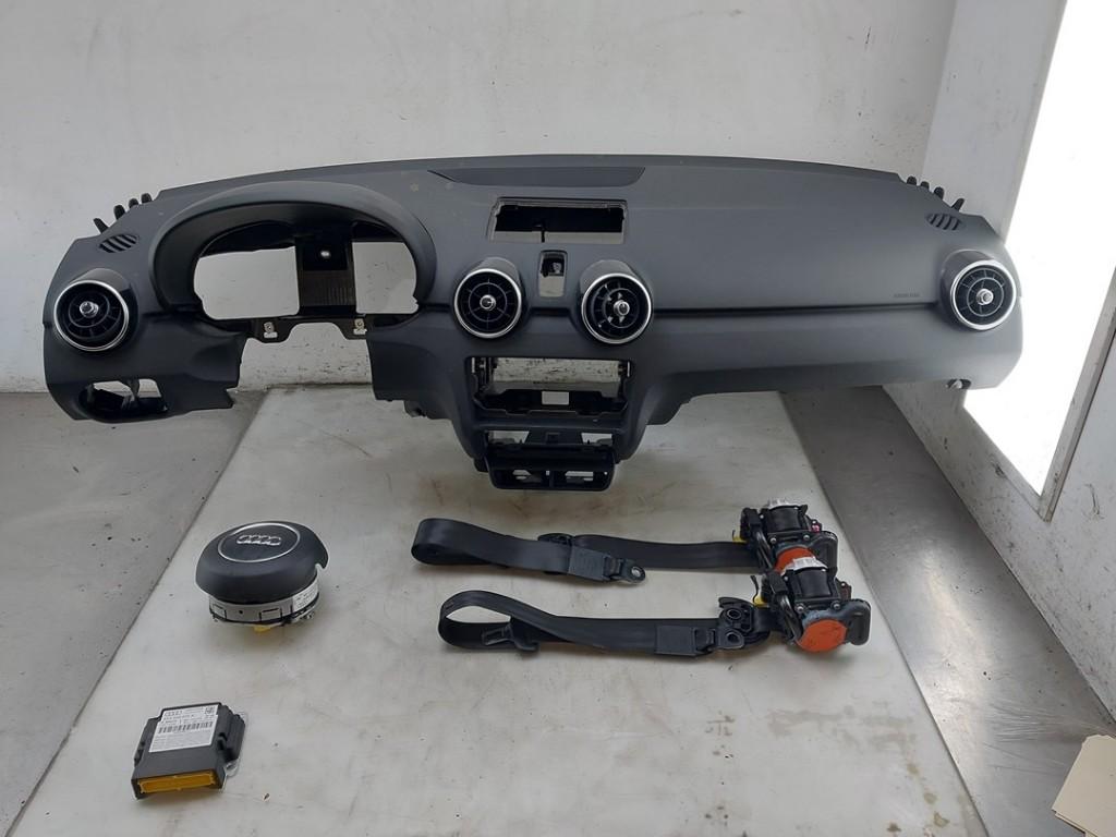 ENSEMBLE AIRBAG + TABLEAU DE BORD A1 Sportback (8XA / 8XF), Dhr. J. Ham, Administratie@autoham.nl, Audi, Utilisé