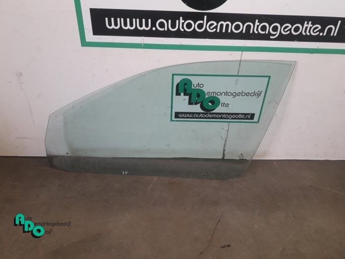 Vitre portière 4portes avant gauche d'un Volkswagen Jetta (, Volkswagen, -, 3 mois de garantie, Utilisé