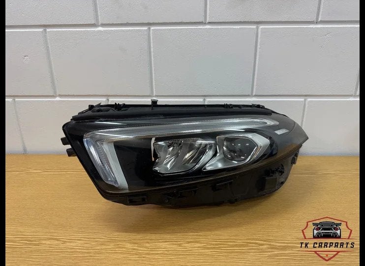Mercedes A-klasse w177 led high performance koplamp Links, Gebruikt, Mercedes-Benz AG, Mercedes-Benz, Mercedesstrasse 120
70372  Stuttgart, DE