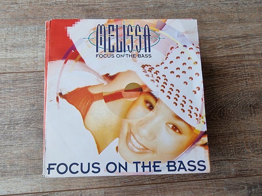 7" Melissa - Focus on the bass, CD & DVD, Vinyles Singles, Utilisé, Dance et House, 7 inch, Enlèvement ou Envoi