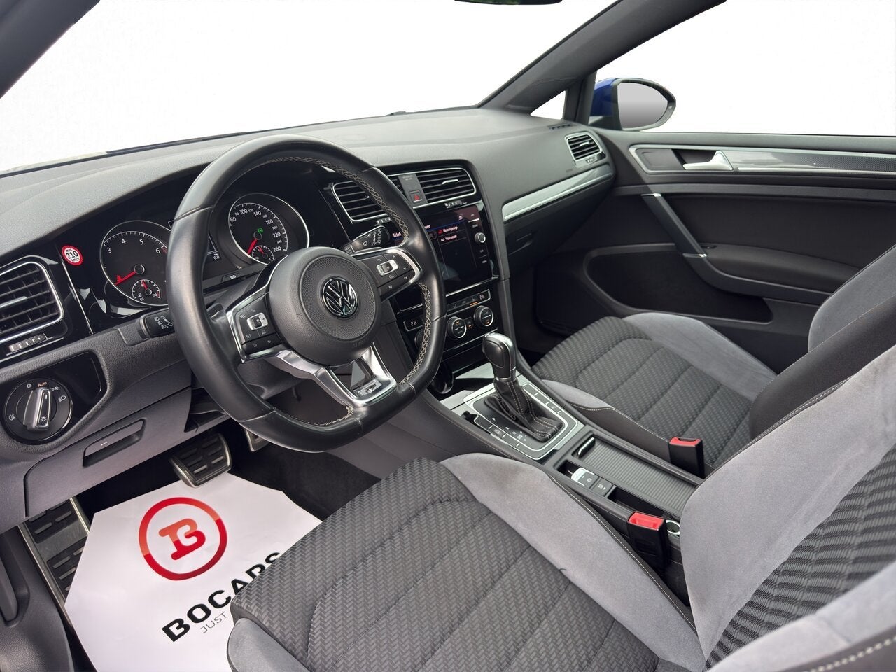 Volkswagen Golf 7,5 R-Line, Auto's, 4 cilinders, https://public.car-pass.be/vhr/0a2dd269-98a7-45ac-8f3d-8c316ede6279, 5 deurs