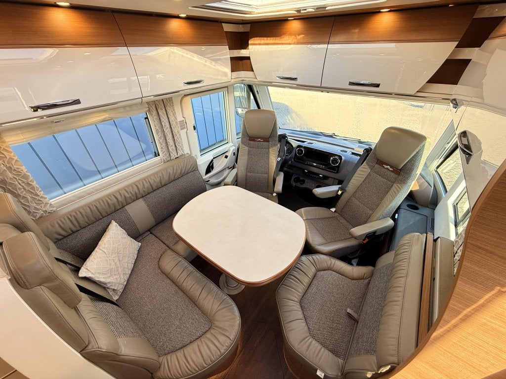 Carthago Chic-C-Line 4.9 LE L, Caravans en Kamperen, Automaat, Antidémarrage, Ringverwarming, Oven