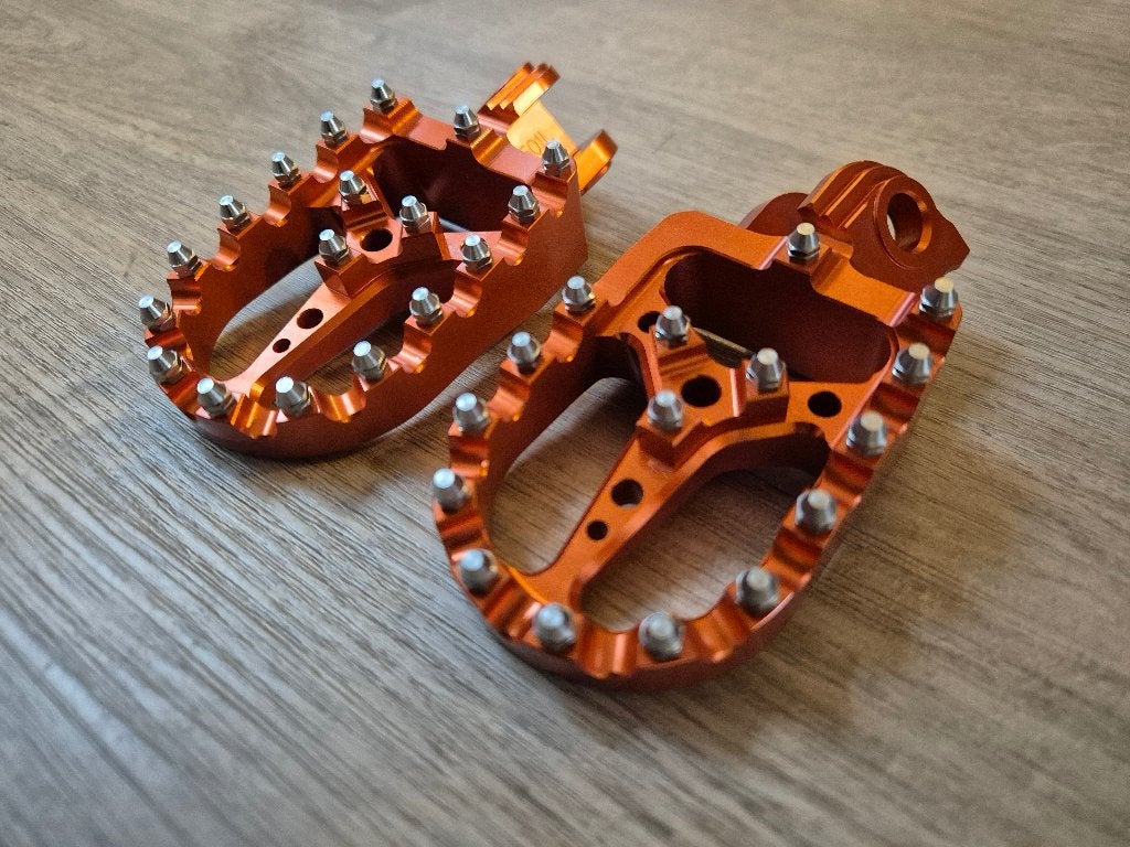 Voetsteunen voetsteps KTM Beta Husqvarna MX oranje, Motoren, Ophalen of Verzenden