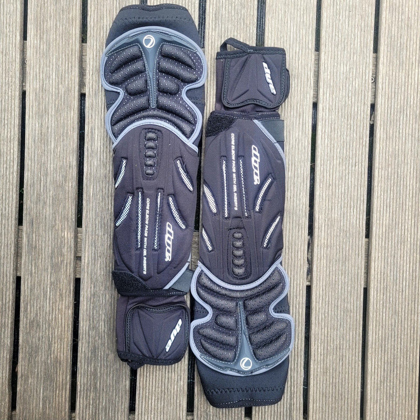 Airsoft & paintball Dye Elbow pad SIZE S, Enlèvement