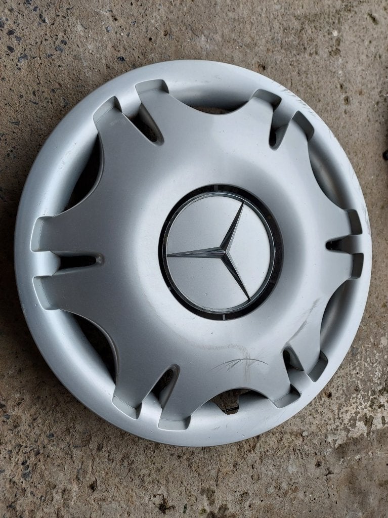 Enjoliveurs de roue Ø16" (A639 400 00 25) pour Mercedes Vito, Autos : Pièces & Accessoires, Enlèvement ou Envoi, Utilisé, Mercedes-Benz