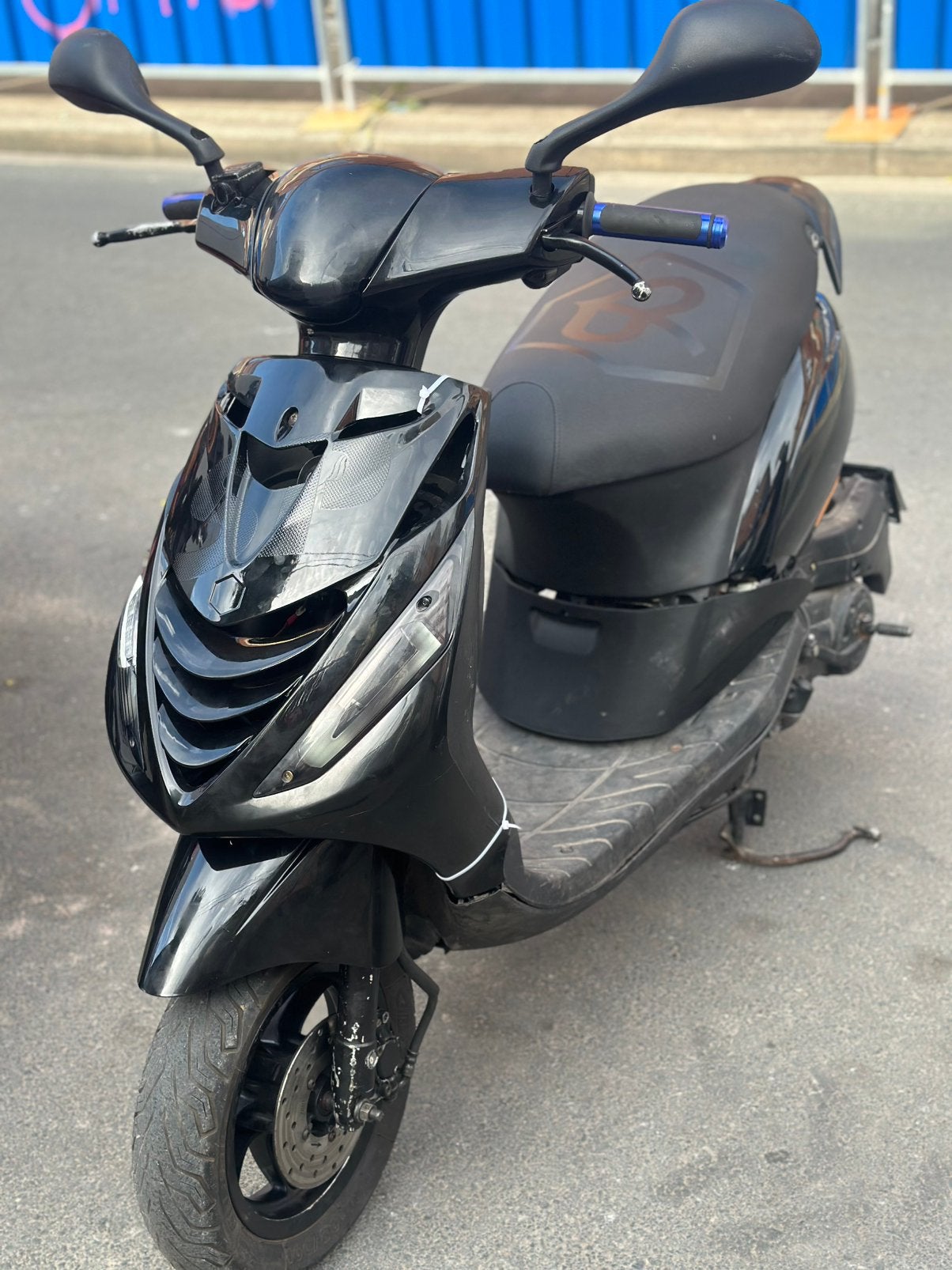 Zip 50cc 4t brider, Fietsen en Brommers, Scooters | Piaggio, Zip, Klasse A (25 km/u), Ophalen of Verzenden, Zo goed als nieuw