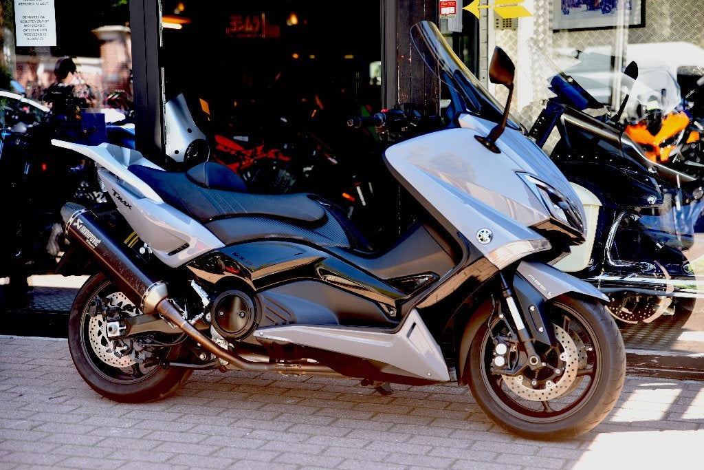YAMAHA TMAX 530 LUX MAX ***MOTOVERTE.BE***, Scooter, Entreprise, Occasion, 530 cm³