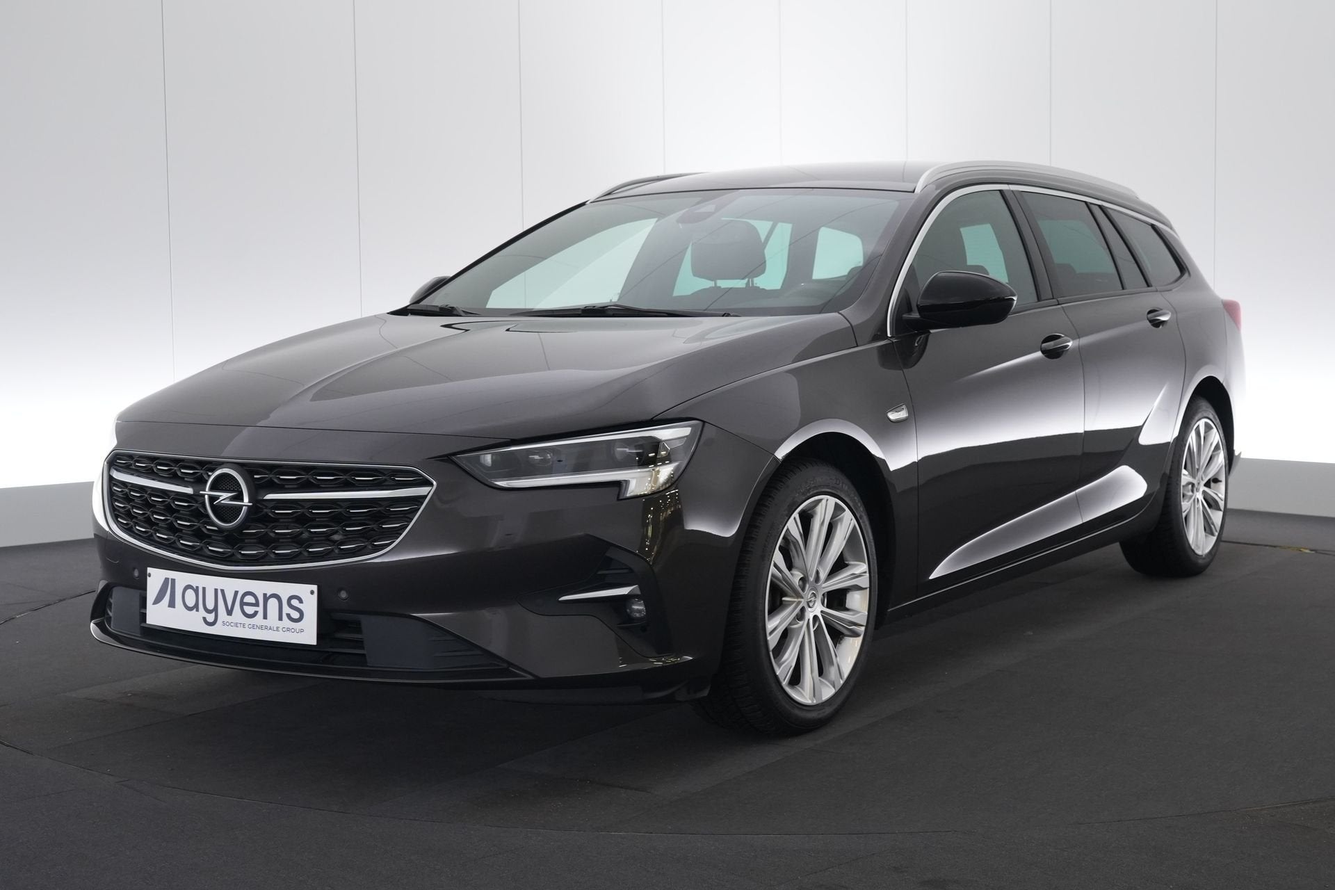 (2BRX480) OPEL INSIGNIA SPORTS TOURER, https://public.car-pass.be/vhr/c9140f3b-9f53-46dd-9fa1-420f7fe16ea9, Achat, Euro 6, Entreprise
