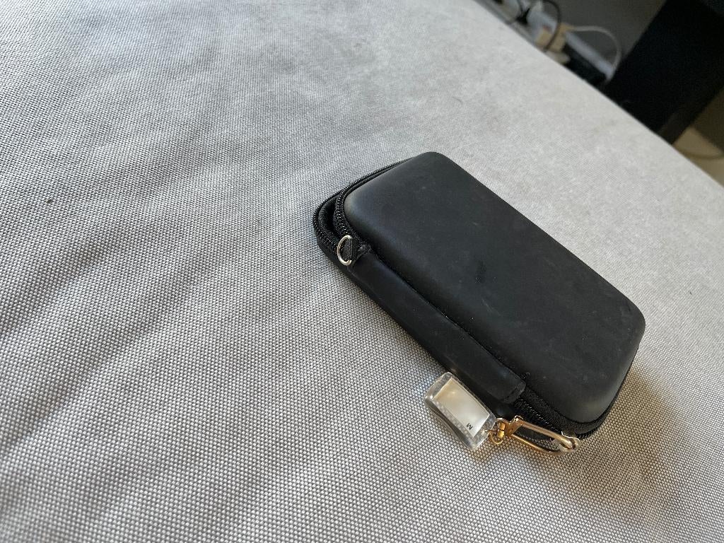 Etui Nintendo DS avec rangement pour jeux, Games en Spelcomputers, Games | Nintendo DS, Ophalen of Verzenden, Zo goed als nieuw