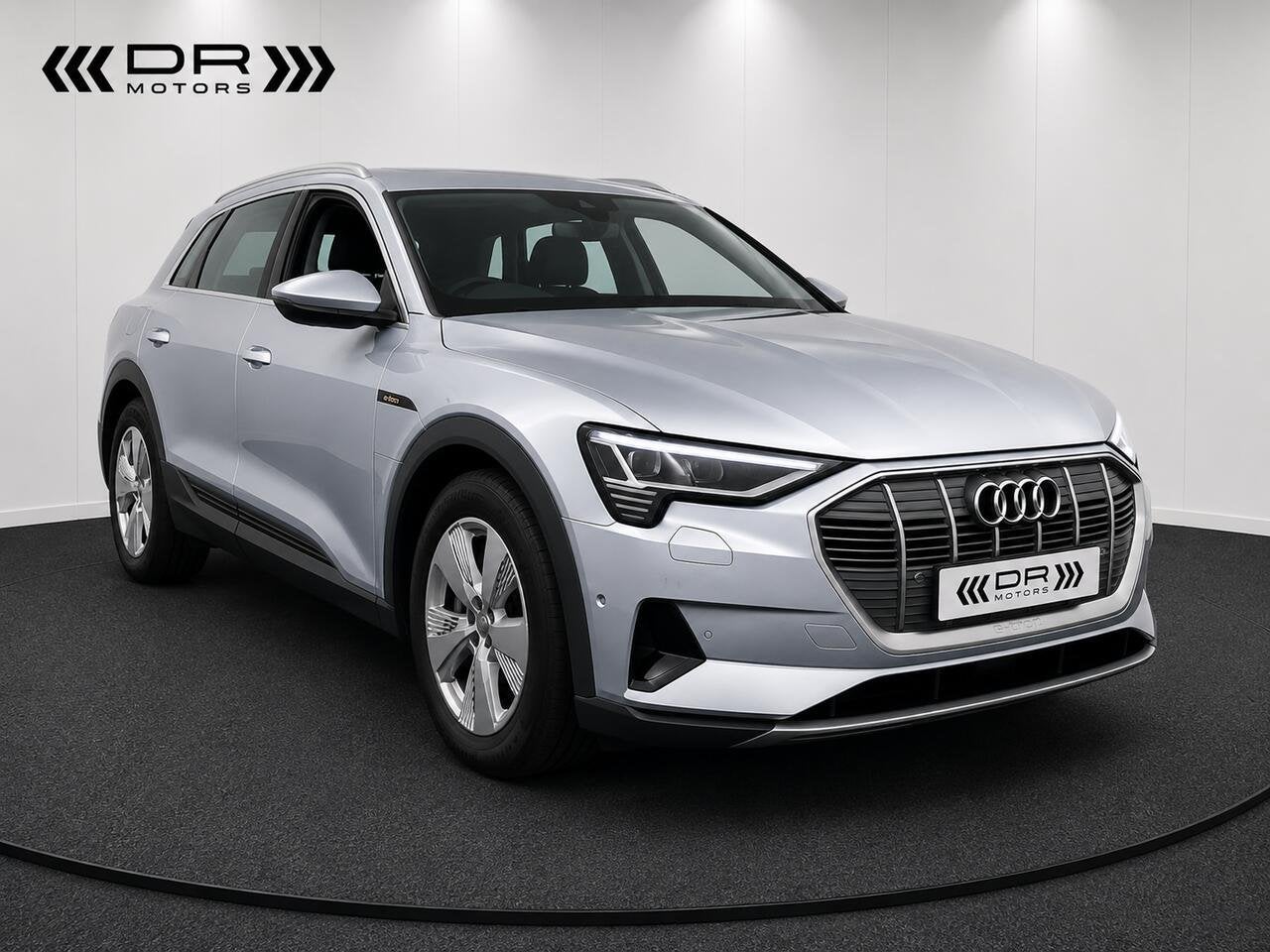 Audi e-tron 55 - AIRSUSPENSION - CAMERA, Zwart, 0 kg, 408 pk, 5 zetels