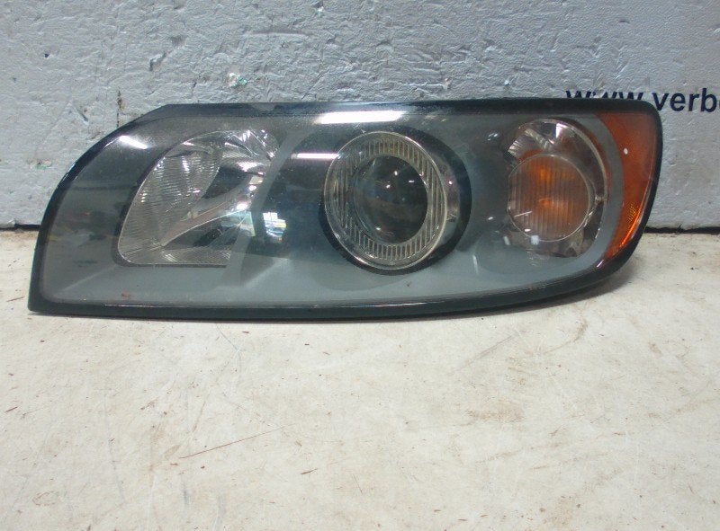 PHARE / OPTIQUE AVANT GAUCHE Volvo V50 (MW) (30698885), Autos : Pièces & Accessoires, Info@volvocars.com, Volvo Car Germany GmbH