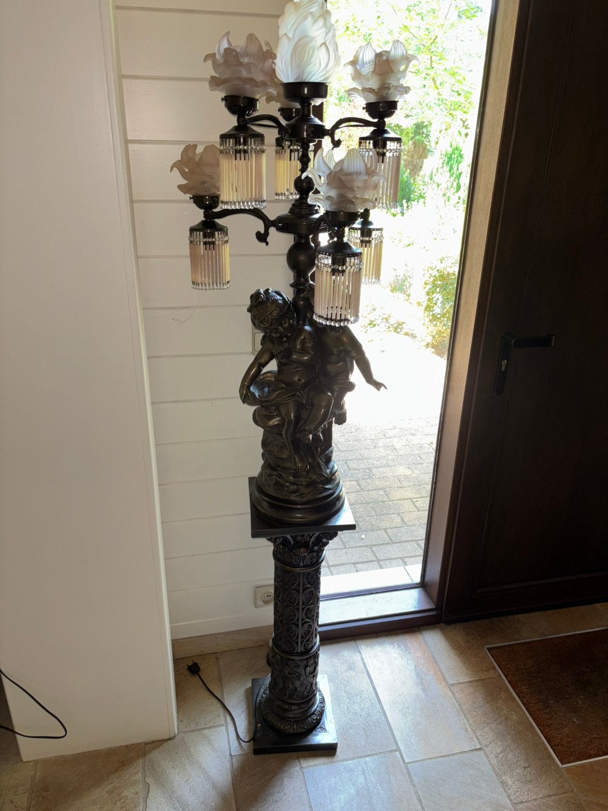 Klassieke vloerlamp met engelfiguren, Ophalen, Zo goed als nieuw