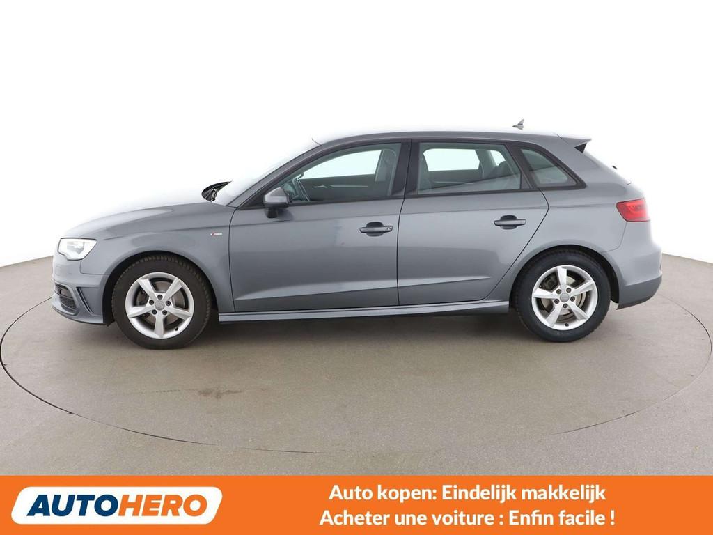 Audi A3 1.6 TDI Ambition (bj 2016), Auto's, Audi, Voorwielaandrijving, Stof, Gebruikt, Zwart