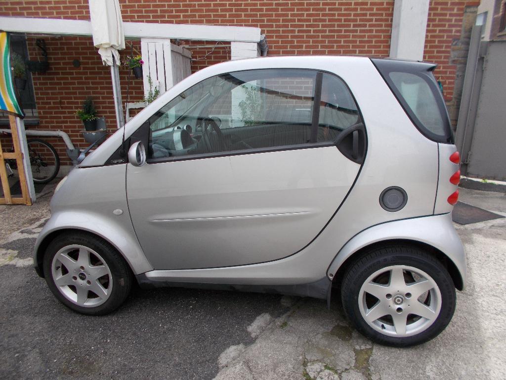 smart fortwo, Autos, Cuir, Achat, 2 places, Diesel
