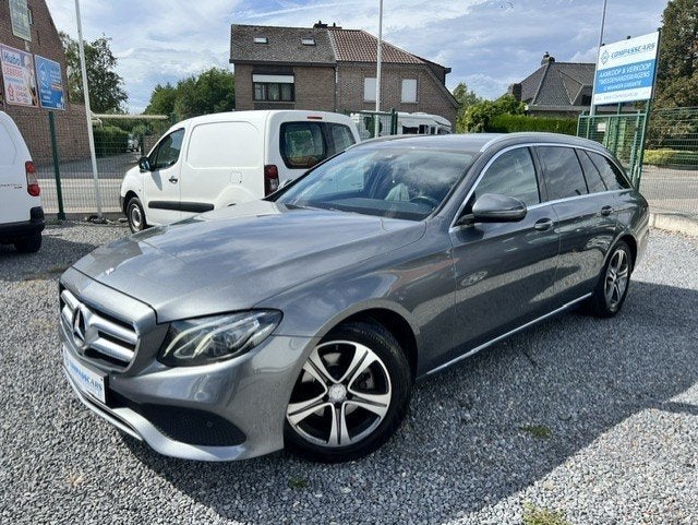 Mercedes E220d break, automaat, gps, euro 6c + Garantie, Auto's, Mercedes-Benz, Automaat, 143 kW, Leder en Stof, Bedrijf