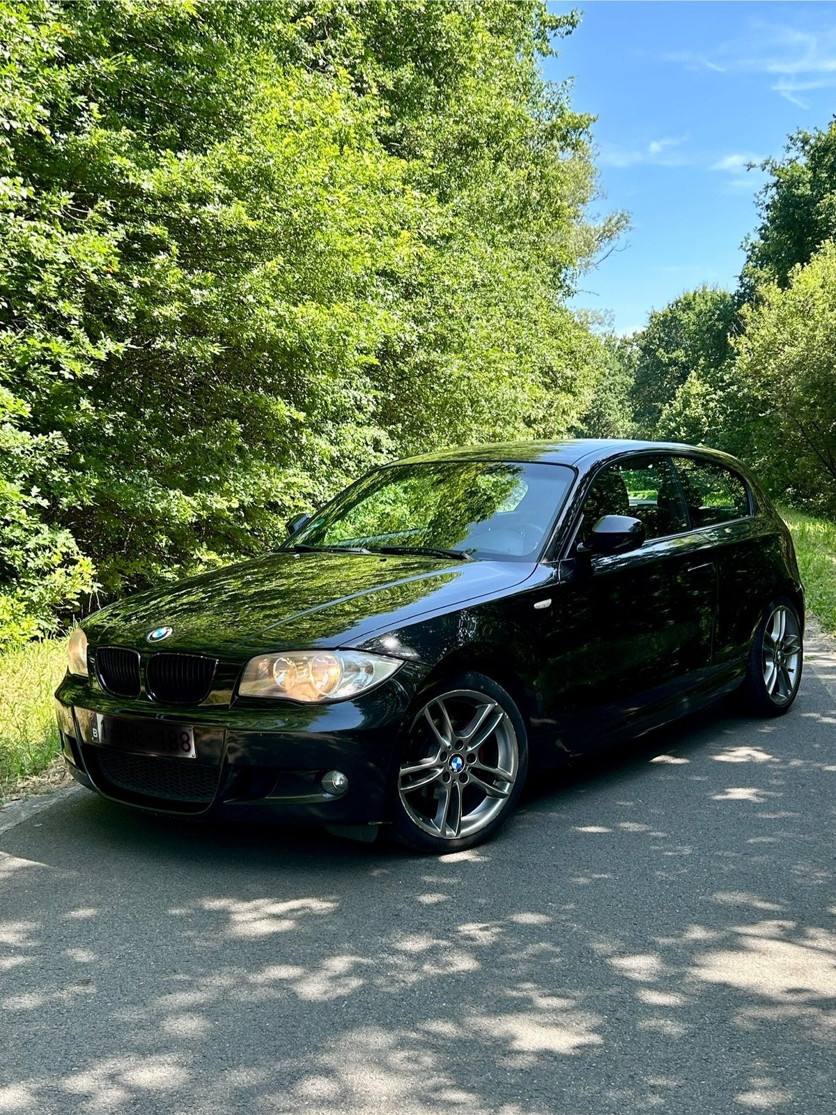 BMW 116i M pack, Autos, BMW, Particulier, Série 1, Airbags, Air conditionné, Verrouillage central, Vitres électriques, Sièges électriques