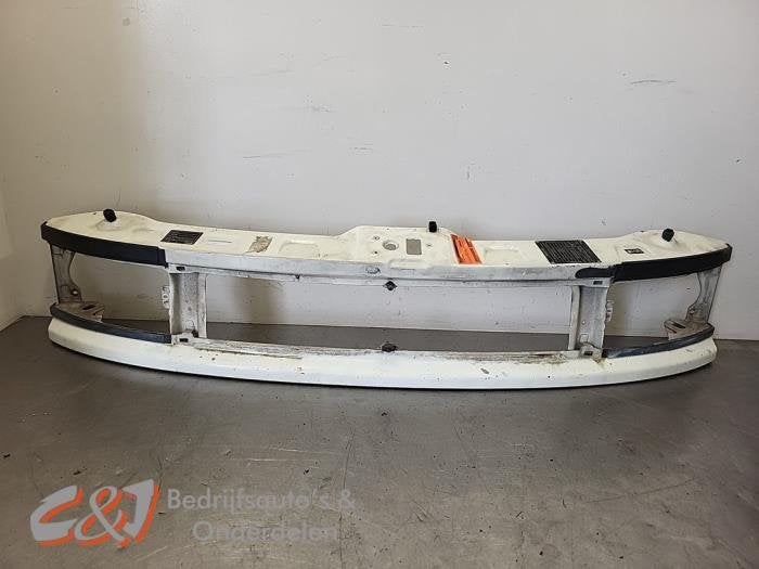 Panneau avant d'un Iveco Daily, Autos : Pièces & Accessoires, Carrosserie & Tôlerie, -, 3 mois de garantie, Utilisé, Autres marques automobiles