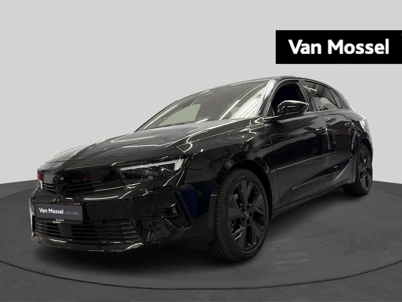 Opel Astra BEV Long Range 54kWh GS, Auto's, Opel, Stof, Gebruikt, https://public.car-pass.be/vhr/8a42e9bb-e858-456a-9d6a-11954cab542d