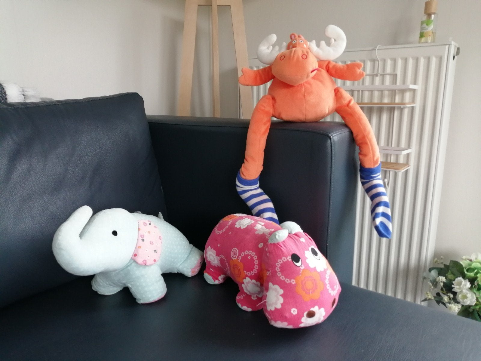 3 leuke knuffeldieren voor 10 € tesamen, Enfants & Bébés, Jouets | Peluches, Enlèvement, Orange, Éléphant