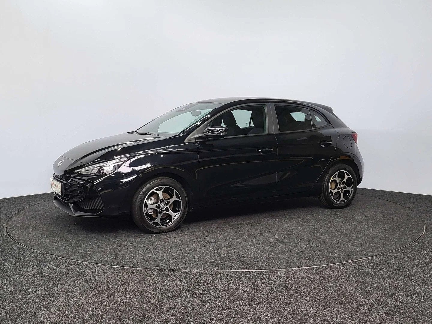 MG MG3 1.5 Comfort | 2024 | 24.454 km | Led | Navi | CarPlay, Auto's, MG, Stof, Gebruikt, Zwart, 116 pk