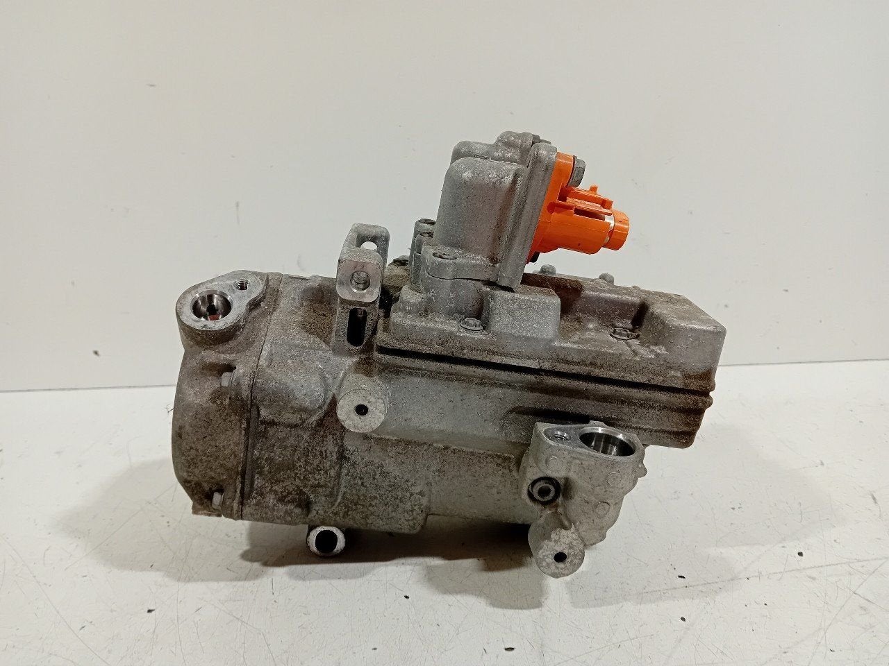 Airco pomp Renault Kangoo, Auto-onderdelen, Airco en Verwarming, Renault, Gebruikt, Herkomst onderdeel bekend, 12 maanden garantie