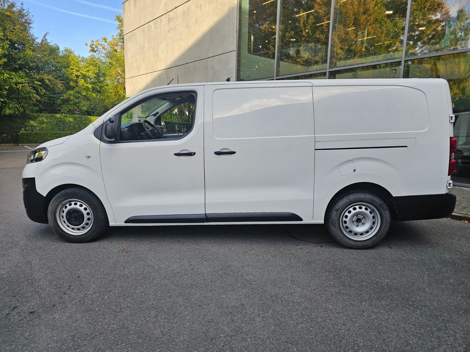 Opel Vivaro L3H1 37000km!!, Voorwielaandrijving, Stof, Euro 6, https://public.car-pass.be/vhr/9e79cff0-ccc9-4e7e-88a4-afc368669c8e
