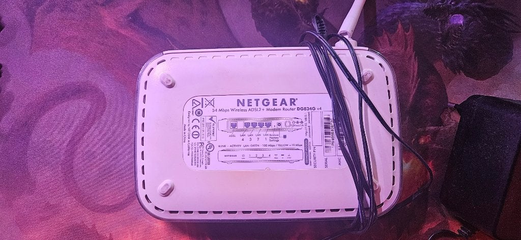 Routeur Netgear ADSL2+ Wifi + alimentation, Enlèvement, Utilisé, Modem
