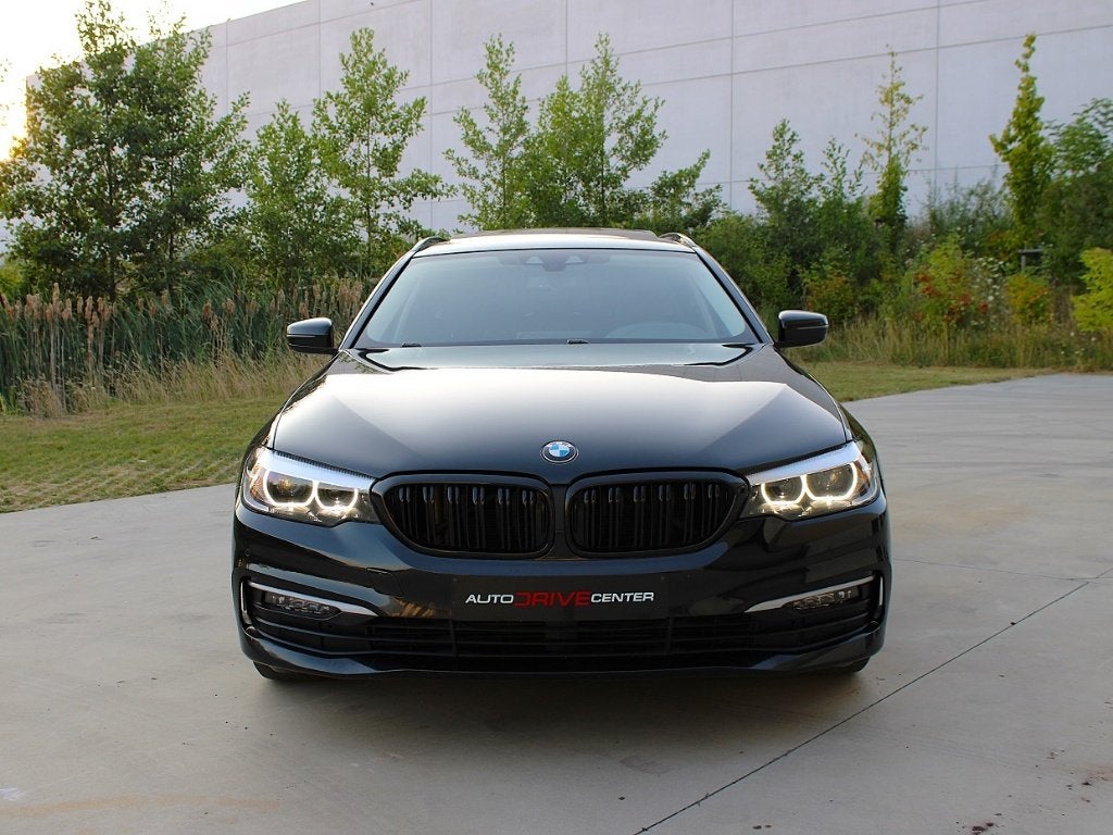 ✅BMW 520dA G31 * Pano open dak * Full Led * Camera* Trekhaak, Automaat, 116 g/km, Achterwielaandrijving, 1995 cc