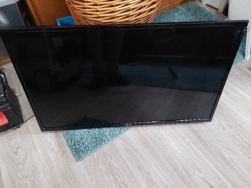 Tv flat-screen haiyer, Audio, Tv en Foto, Ophalen, 80 tot 100 cm, 100 Hz, Full HD (1080p)