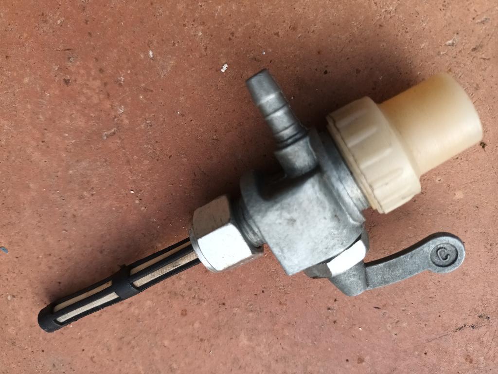 CAMINO ROBINET, Enlèvement, Utilisé