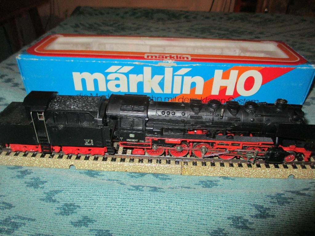 Marklin 3084 avec Fumigène, Enlèvement ou Envoi, Utilisé, Locomotive, Märklin