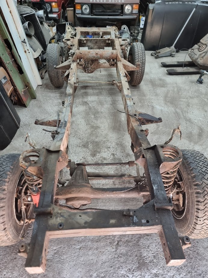 Range Rover Classic LSE chassis 1994, Enlèvement, Pièces Oldtimer ou Ancêtre