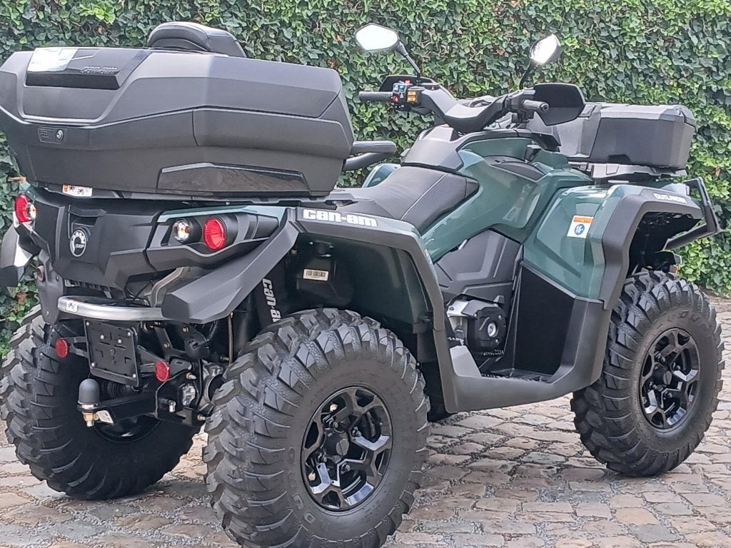 Quad Can nam 650 XU+, 2 cilinders, 650 cc