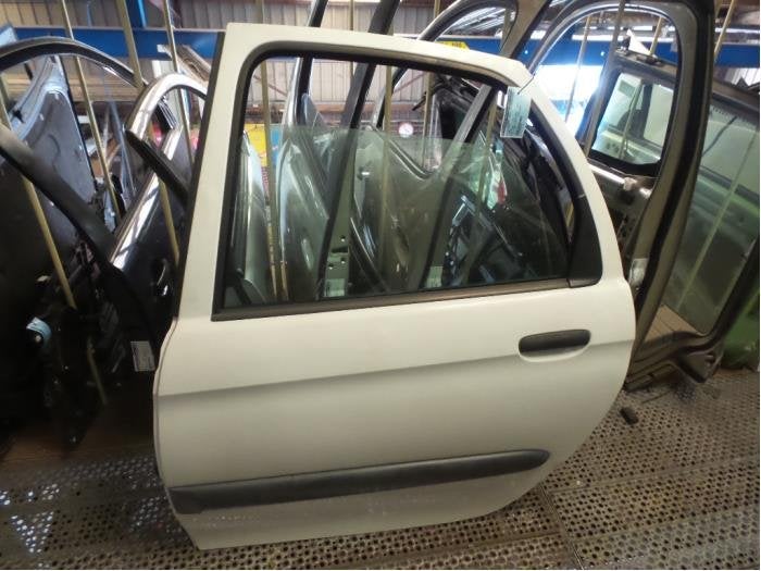 Portier 4Deurs links-achter van een Citroen Xsara Picasso, Gebruikt, Deur, -, Ophalen of Verzenden