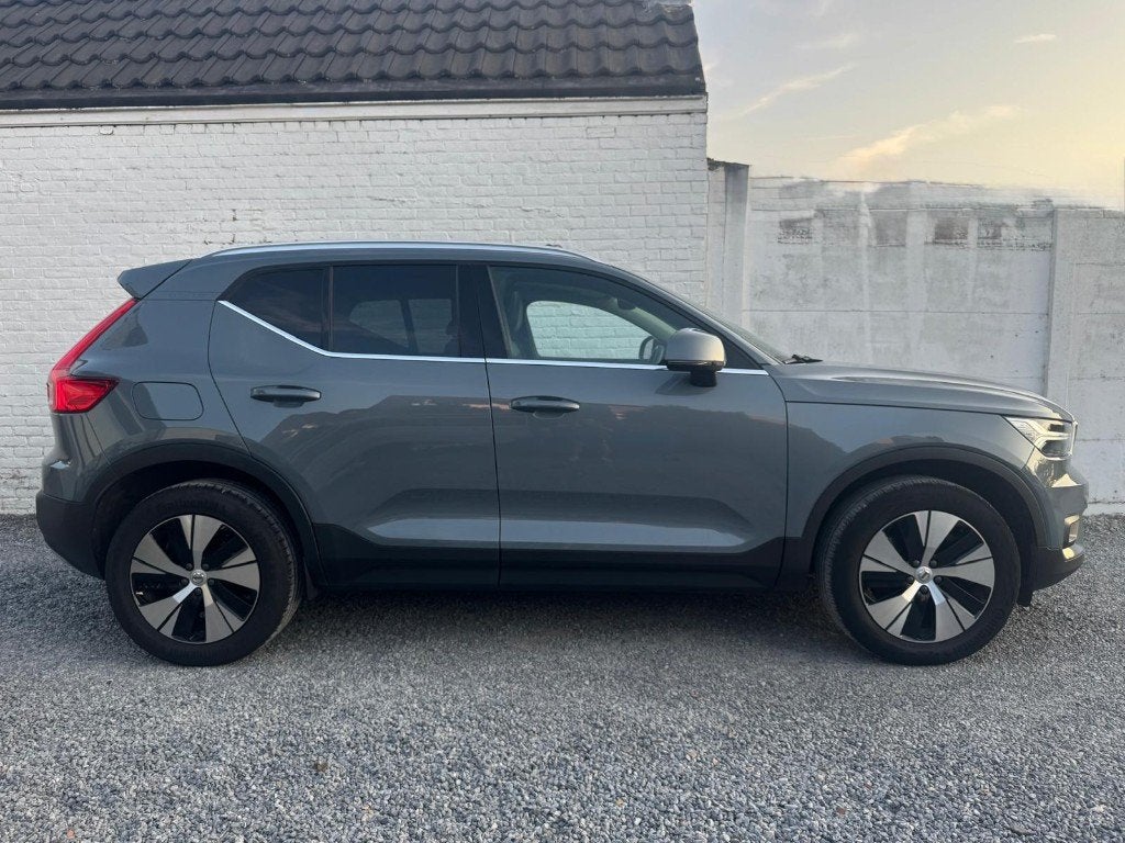 Volvo XC40 1.5 * PHEV * PANO * CAMERA * FULL HISTORIEK, Cuir, Argent ou Gris, Achat, Entretenue par le concessionnaire