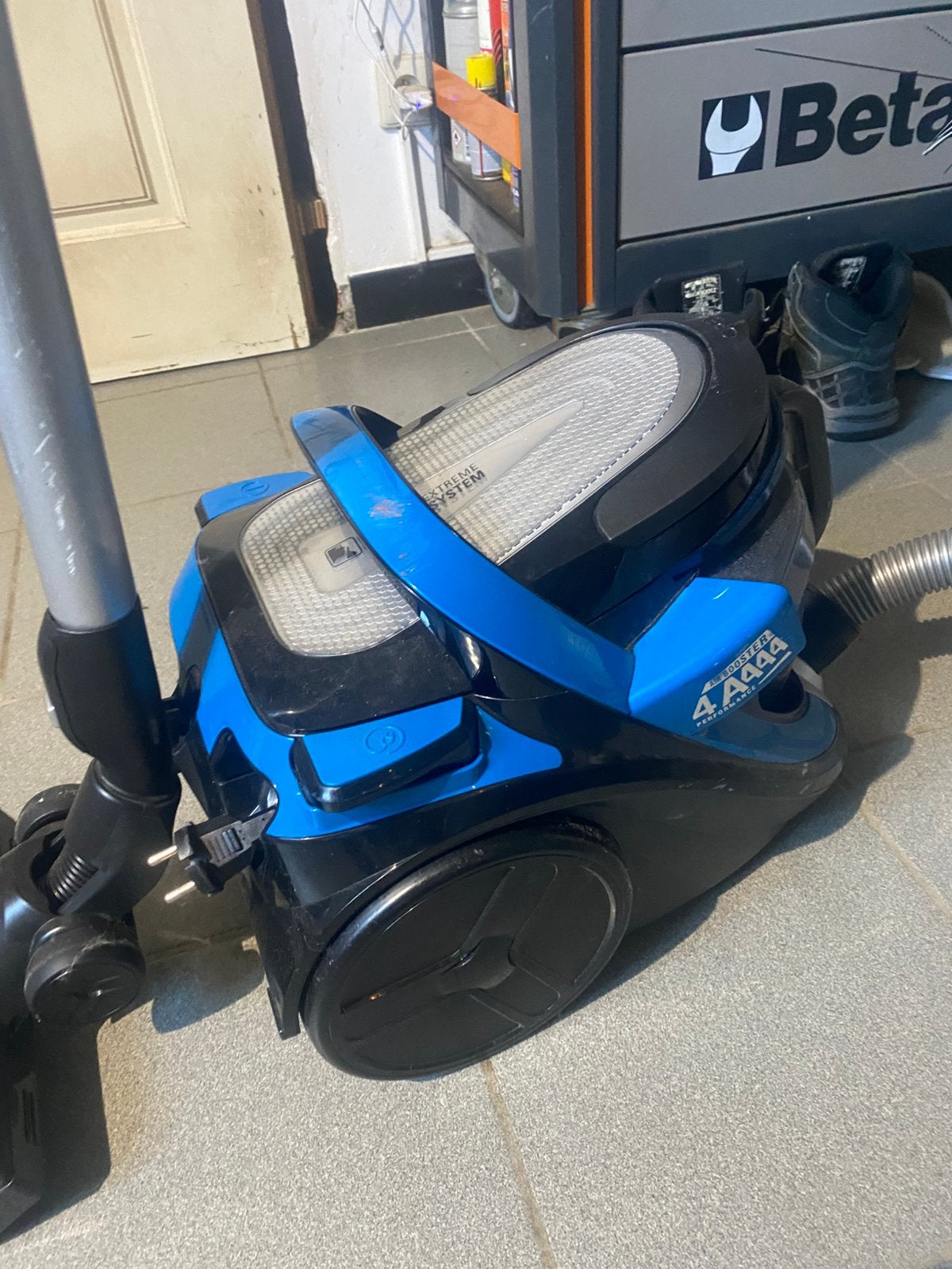 Aspirateur, Enlèvement, Utilisé