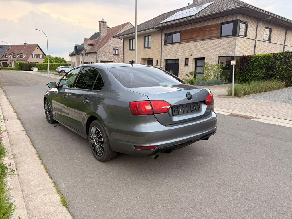 Volkswagen jetta 2013 Benzine, Auto's, Euro 5, 5 deurs, Particulier, 1200 cc