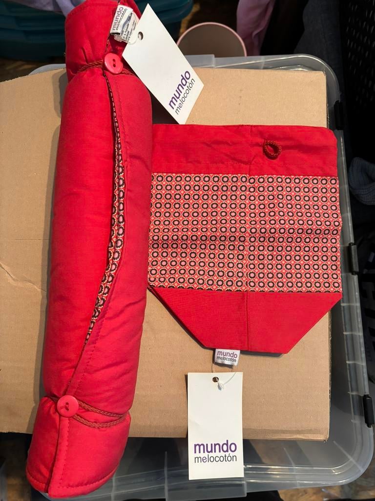 Tapis à langer + sac à langes assortis neufs, Enlèvement ou Envoi, Neuf, Coussin à langer, Autres marques