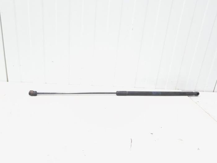 Gasdemper Motorkap rechts van een Volkswagen Golf, Gebruikt, -, Volkswagen, -